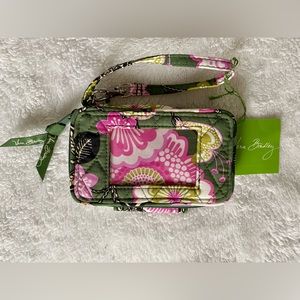 Vera Bradley Smartphone Wristlet NWT